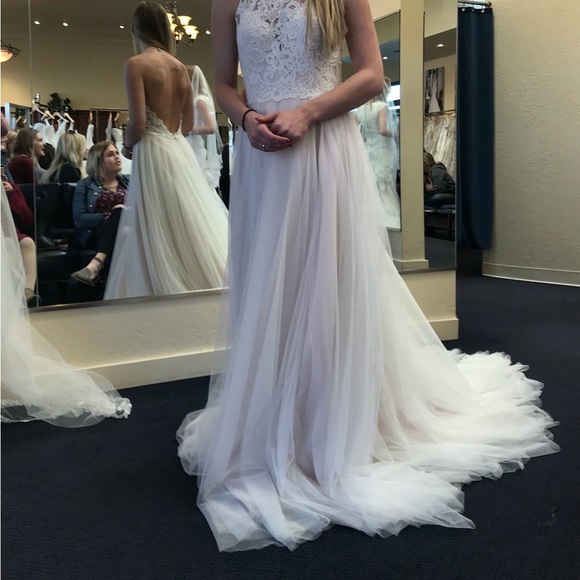 Wedding dress never worn fits like a size zero - Picture 3 of 8